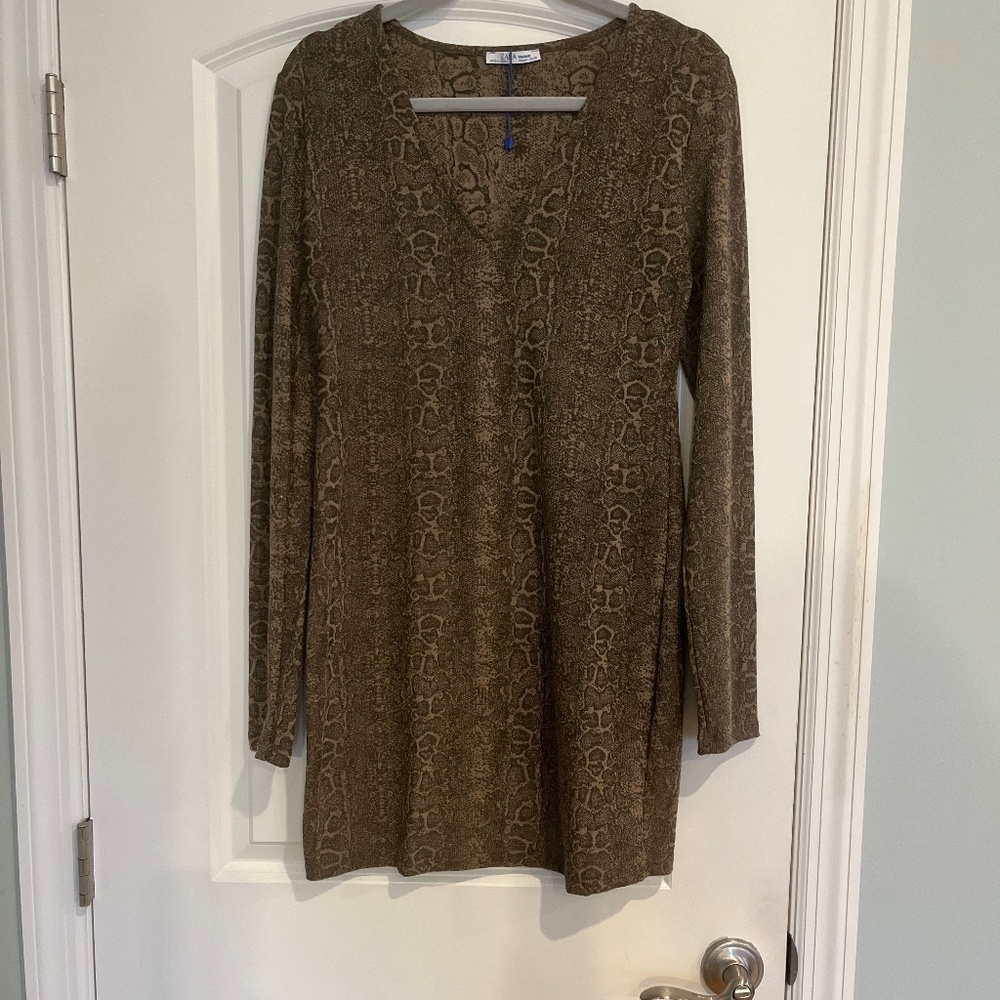 Dress. New. Never worn